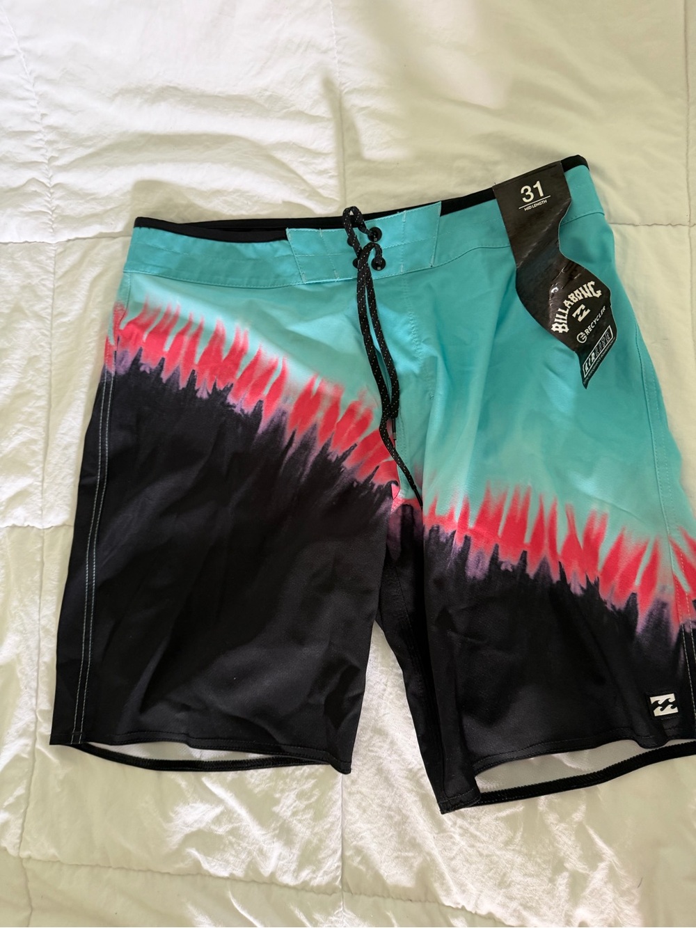 NWT Billabong men’s Teal, Black & Pink Boardshorts